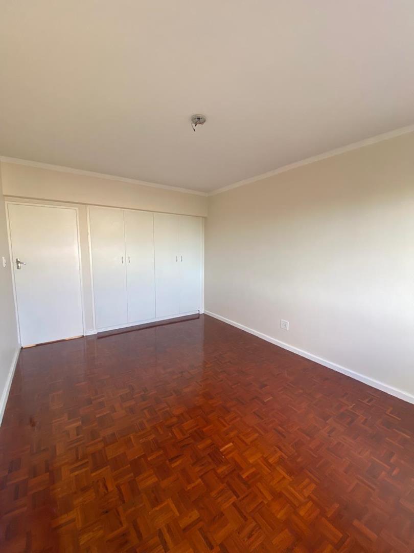 To Let 2 Bedroom Property for Rent in Sea Point Western Cape